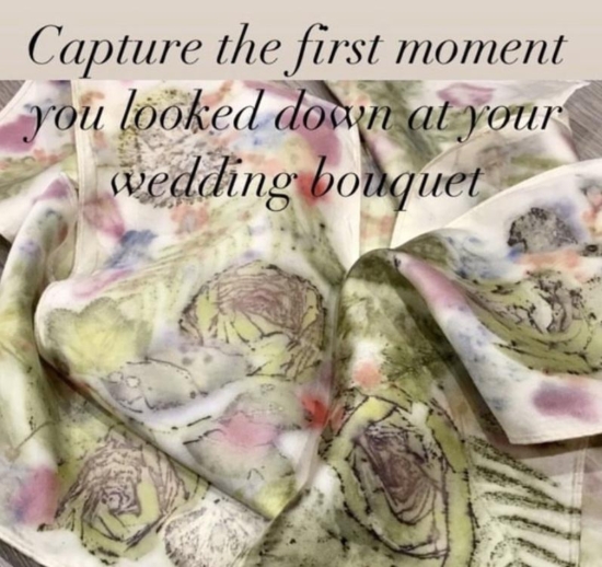 Capture the first moment you looked down at your wedding bouquet.